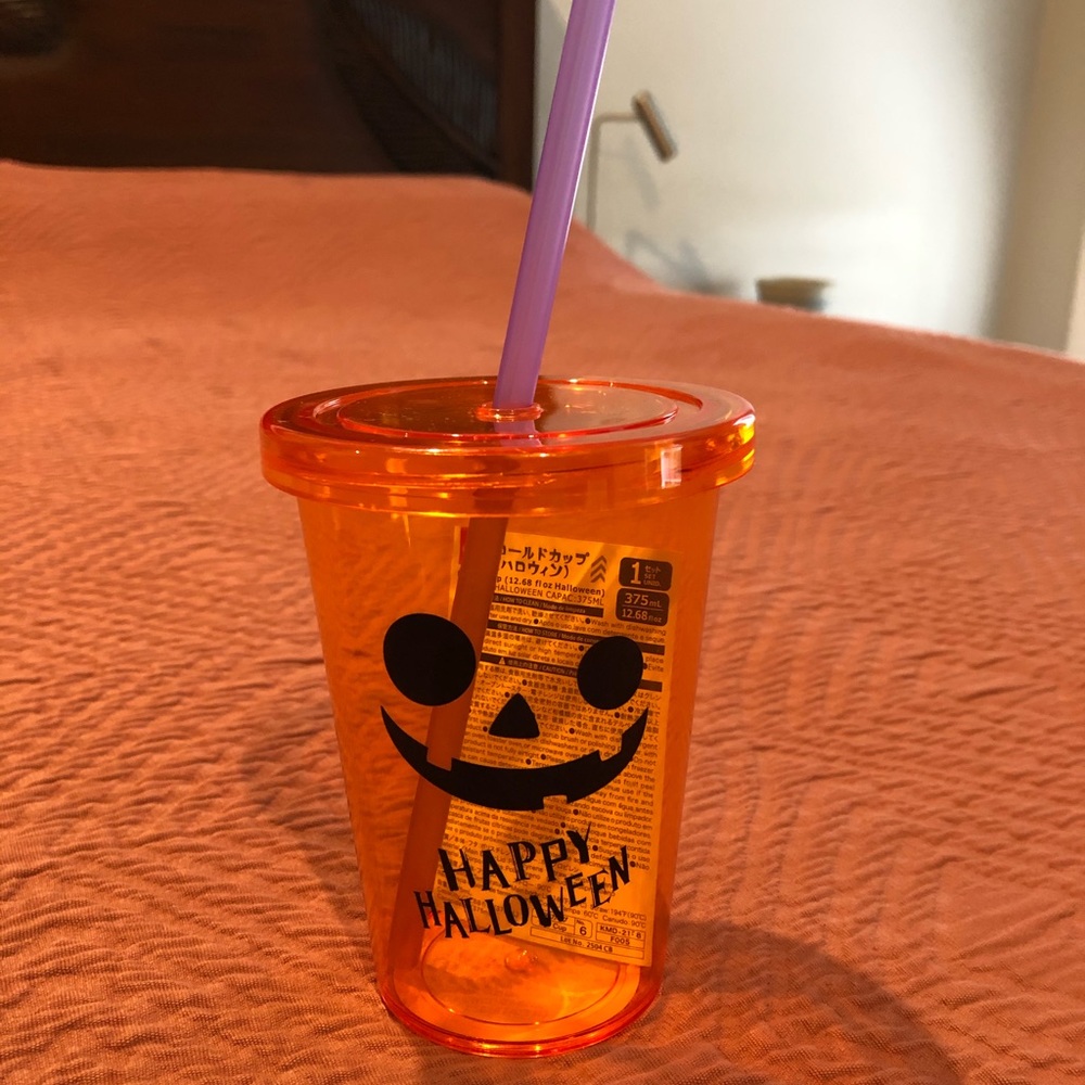 12 ounce pumpkin tumbler with lid and straw
